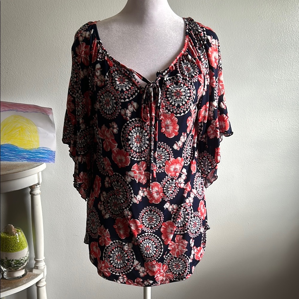 [Espresso] Navy/Pink Floral Blouse - Size Medium